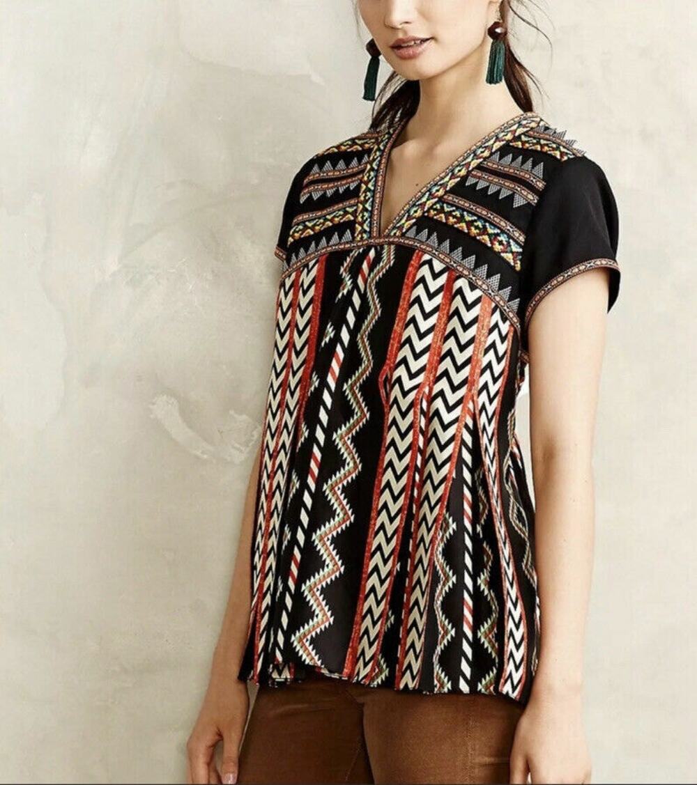Anthropologie Ranna Gill Embroidered Ribbon Chevron Pleated Babydoll Top Size 0